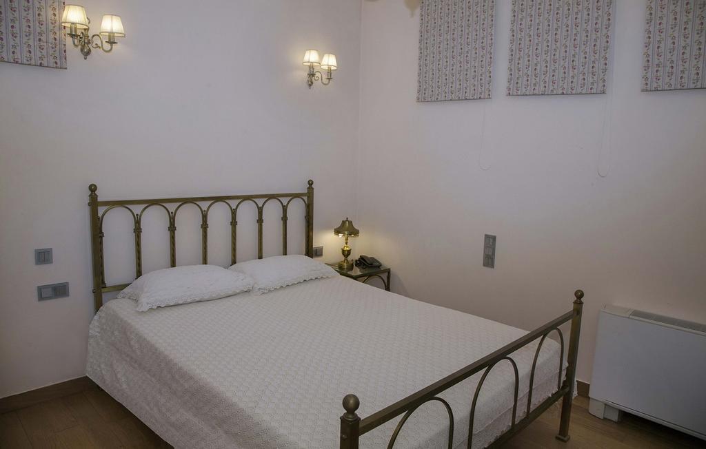 Hestia Vila Agioi Apostoloi  Exterior foto
