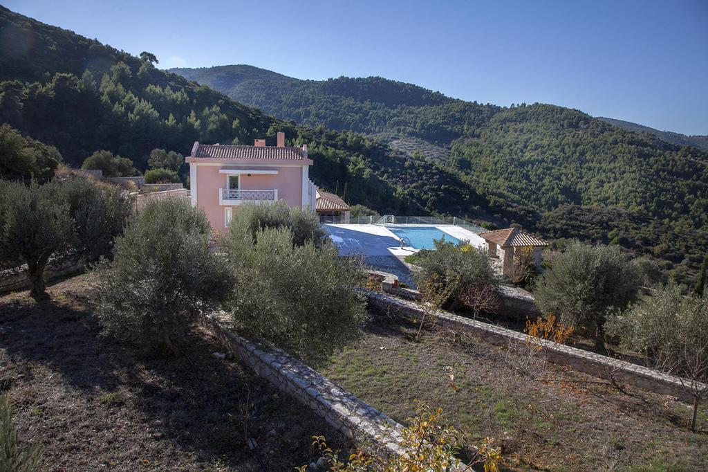 Hestia Vila Agioi Apostoloi  Exterior foto